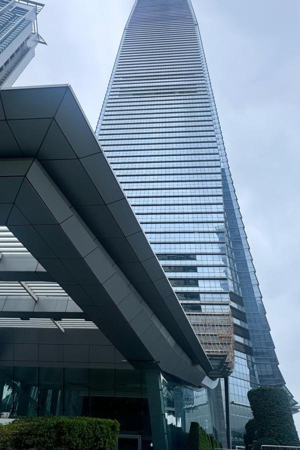 Sky-100