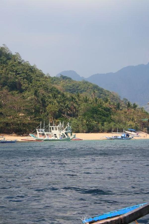 Helicopter island