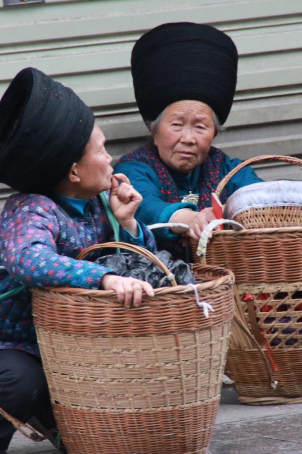 А может, все же ли и мяо?